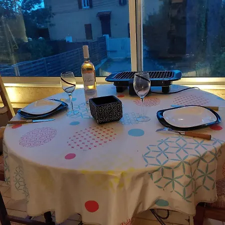 Holiday home Tranquille Dans La Cite Du Mimosa - 2 Etoiles - Axelle Loc'appart *