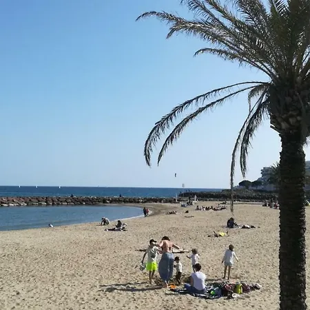 Vakantiehuis Tranquille Dans La Cite Du Mimosa - 2 Etoiles - Axelle Loc'appart