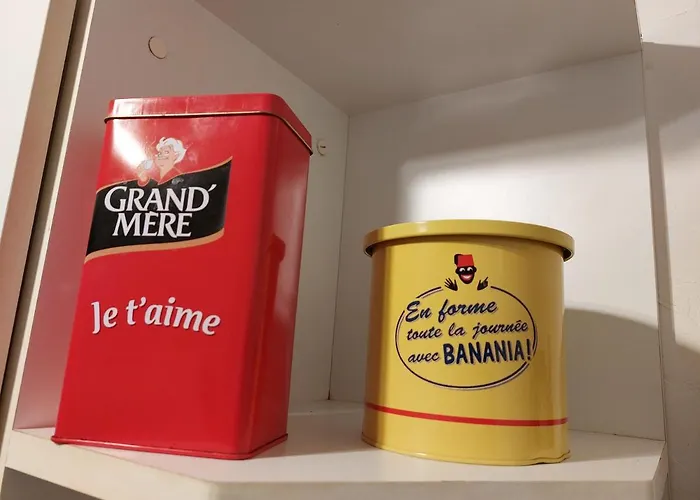 Tranquille Dans La Cité Du Mimosa - 2 étoiles - Axelle Loc'appart Hébergement de vacances *